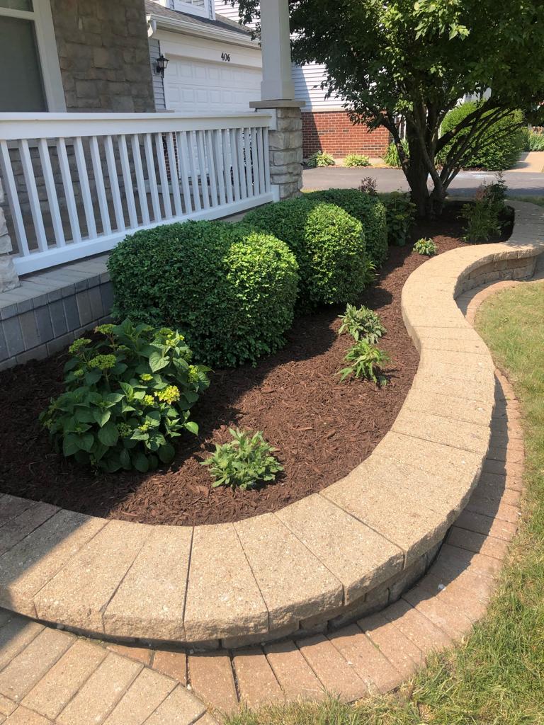 Landscaper in Oswego